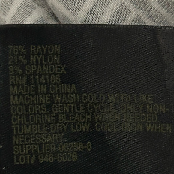 Worthington, size 2X Capris pants - Picture 6 of 9